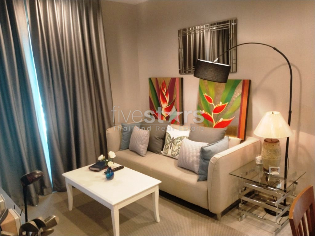 Condo 2 chambres à vendre près de la station BTS Thonglor, photo 3