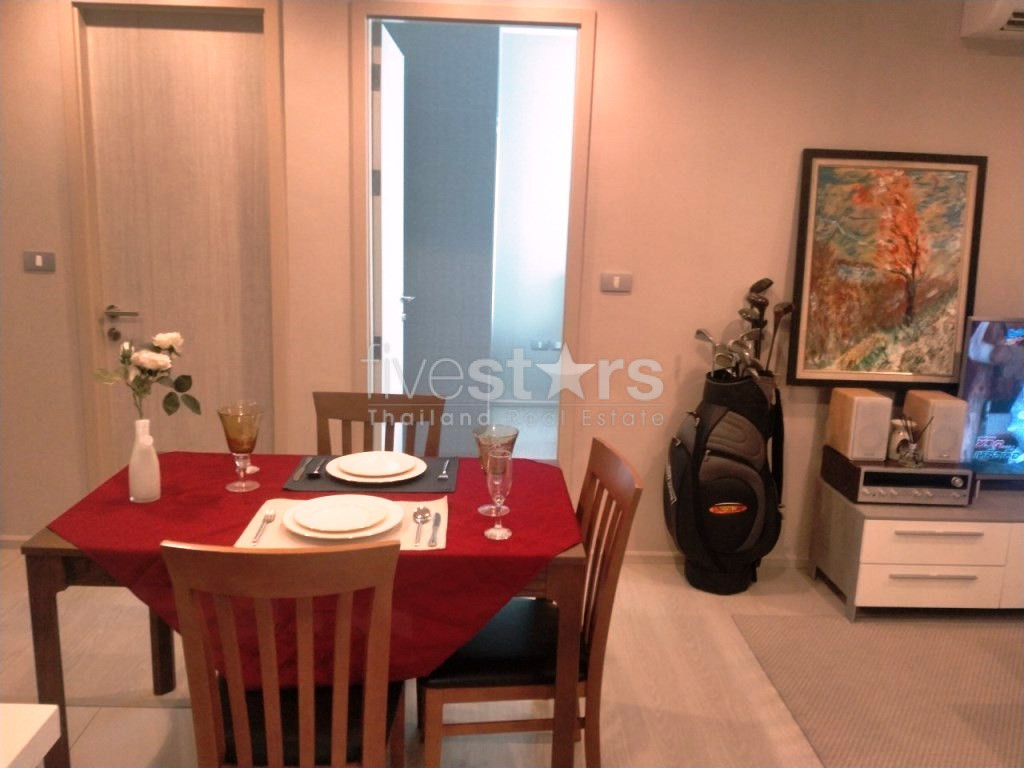 Condo 2 chambres à vendre près de la station BTS Thonglor, photo 8