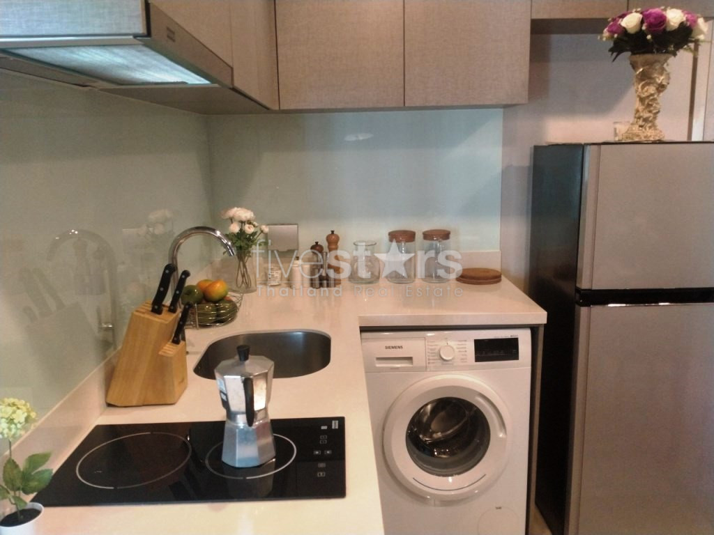 Condo 2 chambres à vendre près de la station BTS Thonglor, photo 16