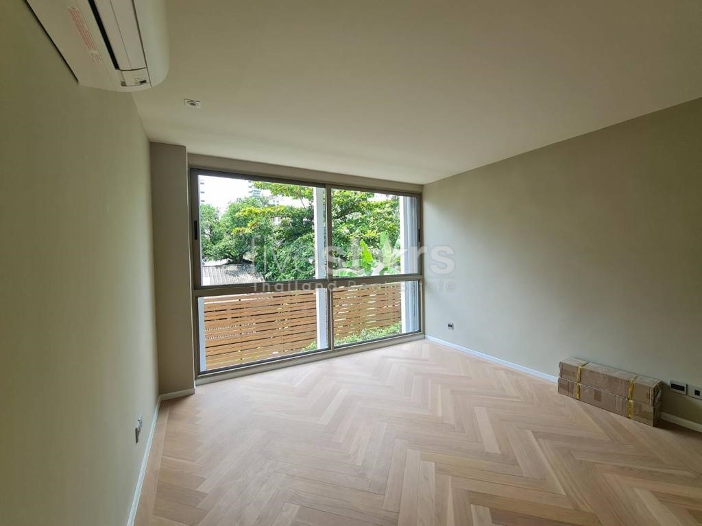 Duplex de 3 chambres moderne à vendre quartier Thonglor, photo 7