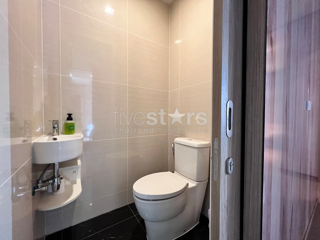 Condo de 2 chambres à vendre sur Phrom Phong, photo 16
