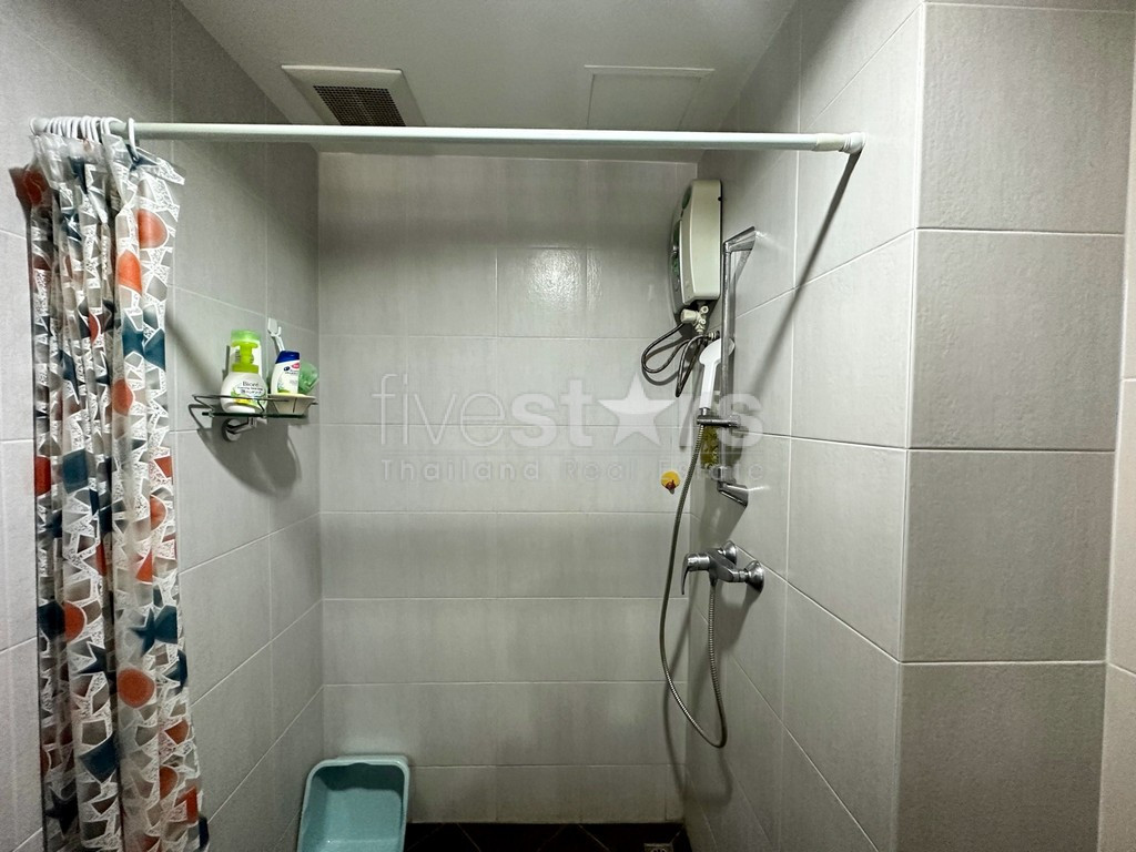 Appartement d'une chambre à vendre proche BTS Phromphong, photo 11