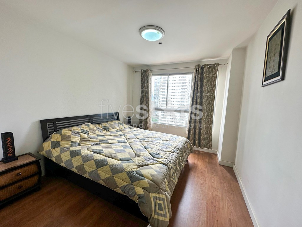 Appartement d'une chambre à vendre proche BTS Phromphong, photo 7