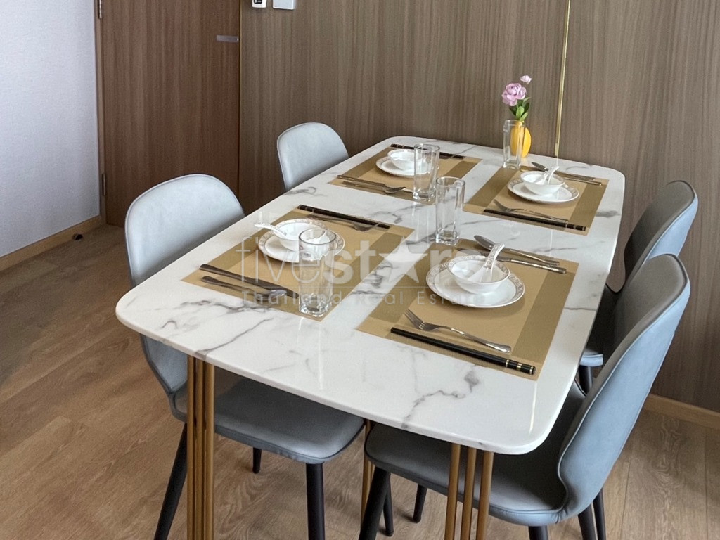 Condo neuf de 1 chambre à louer sur Asoke à Phrom Phong, photo 6