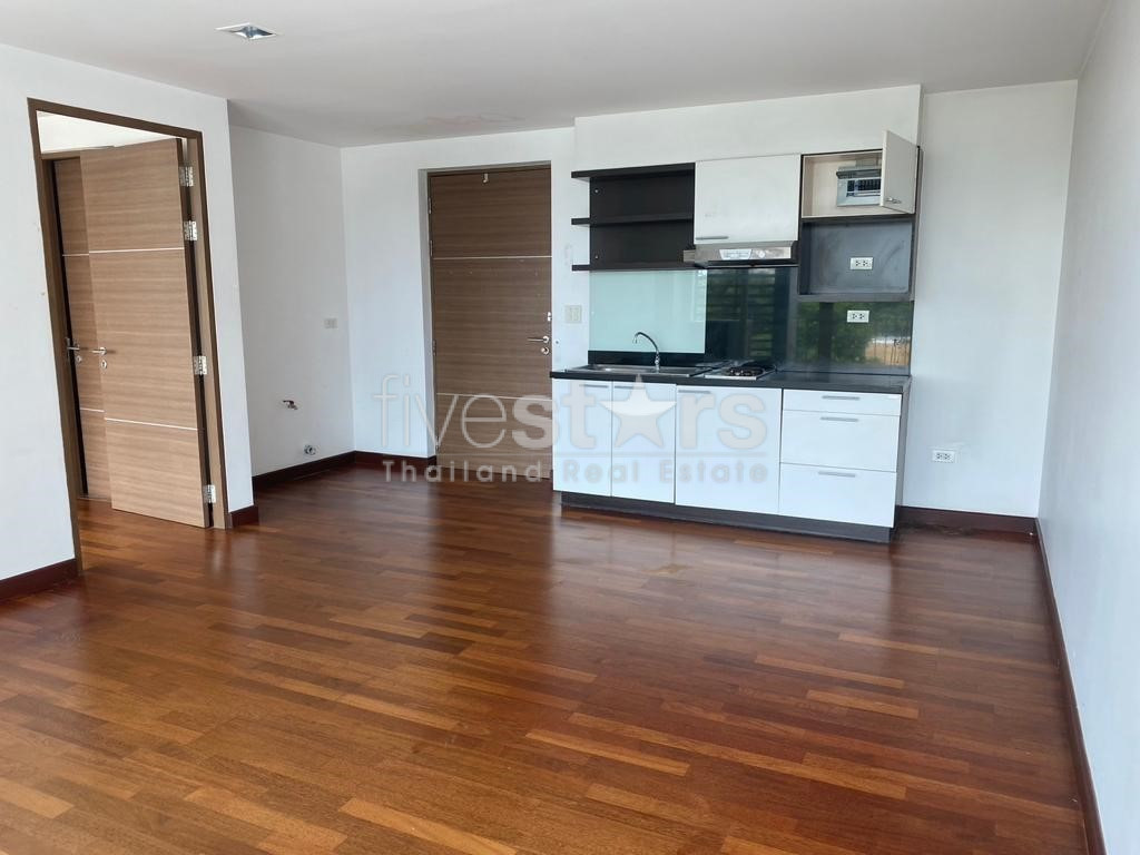 Appartement d'une chambre spacieux à vendre quartier Thonglor, photo 6