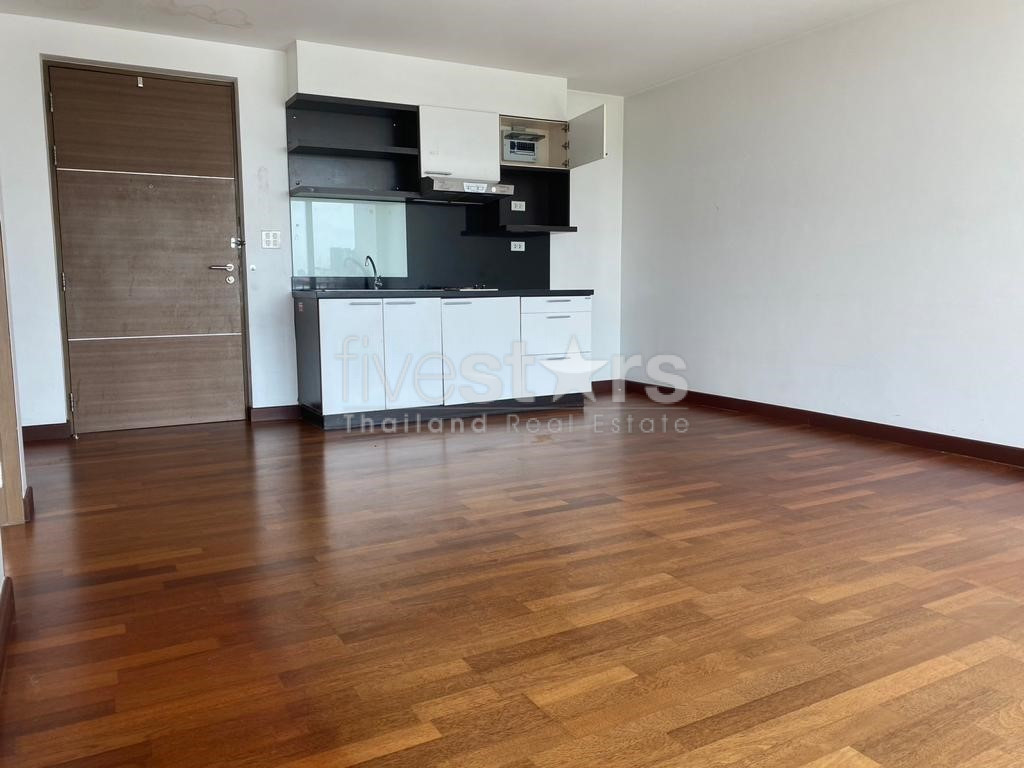 Appartement d'une chambre spacieux à vendre quartier Thonglor, photo 7