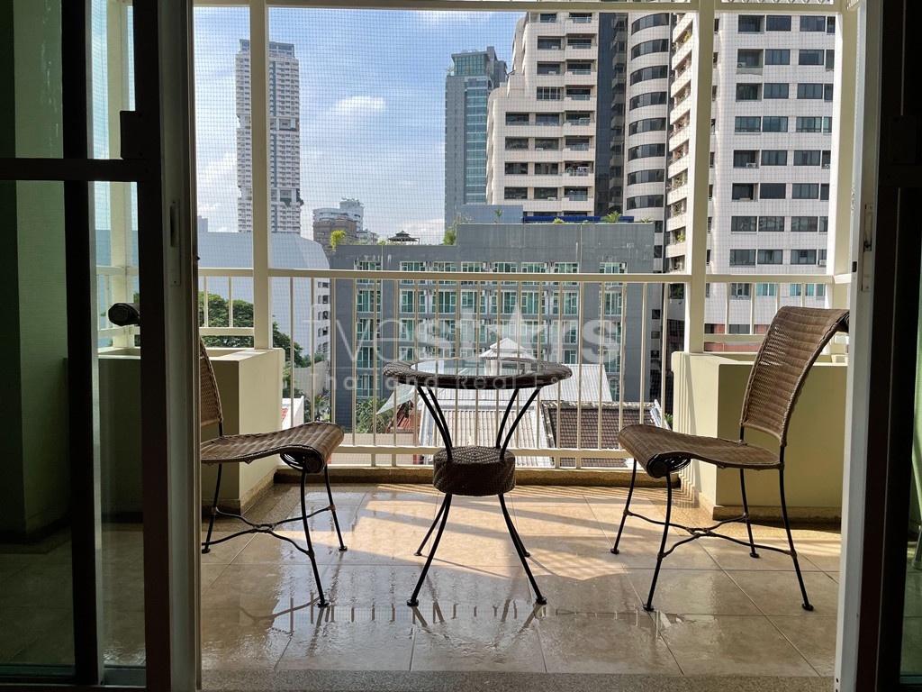 Condo de 2 chambres à louer sur Phrom Phong à Thong Lor, photo 6