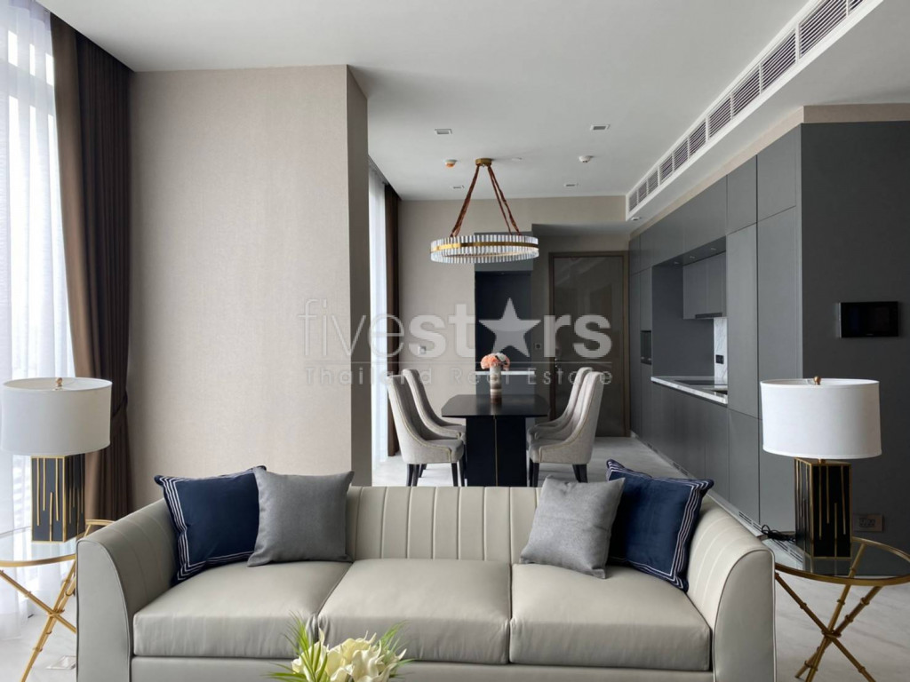 Condo de luxe et animaux de compagnie de 2 chambres à louer à Thonglor