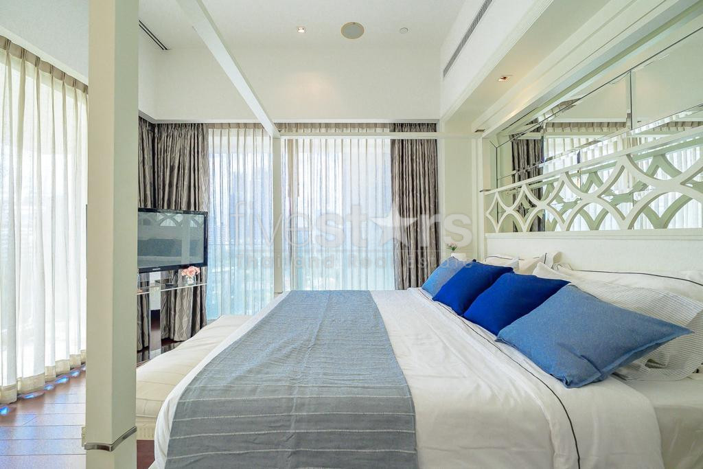 Condo spacieux de 2 chambres avec piscine privée à louer à Phrom Phong, photo 13