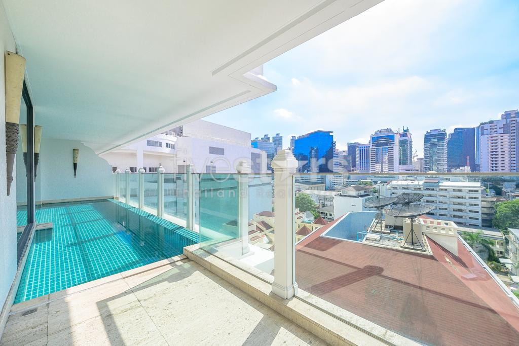Condo spacieux de 2 chambres avec piscine privée à louer à Phrom Phong, photo 7