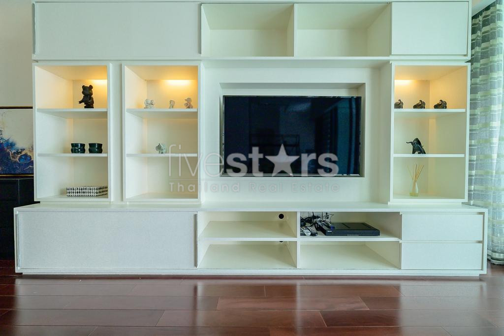 Condo spacieux de 2 chambres avec piscine privée à louer à Phrom Phong, photo 16