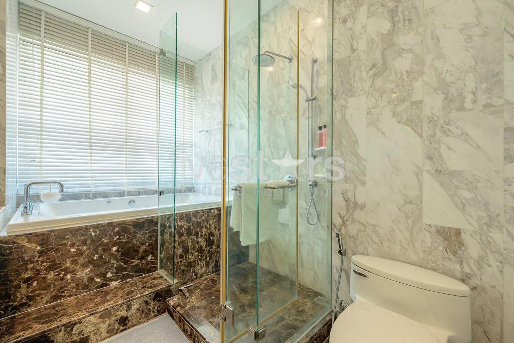Condo spacieux de 2 chambres avec piscine privée à louer à Phrom Phong, photo 19