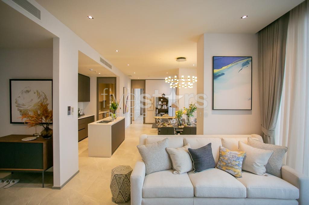 Condo de luxe de 3 chambres à louer près de la station Thonglor BTS