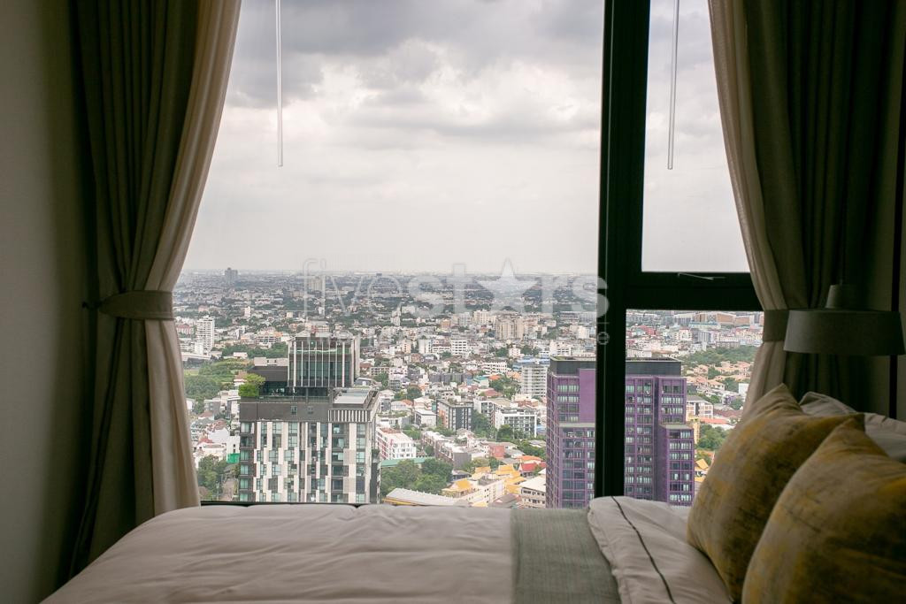 Condo de luxe de 3 chambres à louer près de la station Thonglor BTS, photo 12