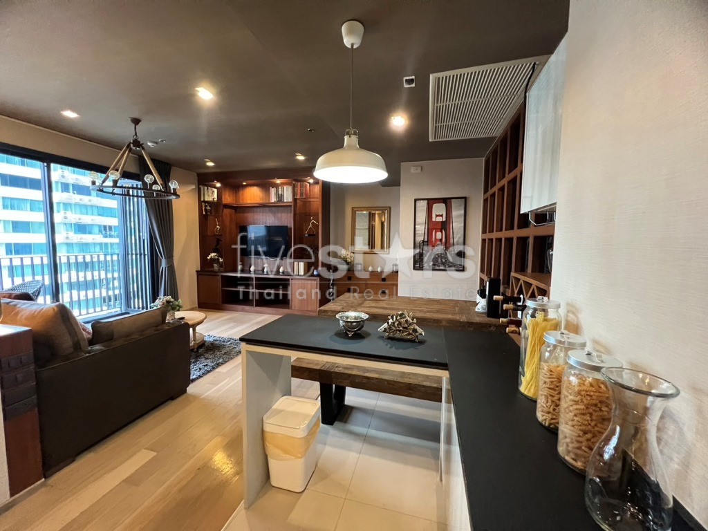 Condo 2 chambres à louer à Thonglor, photo 5