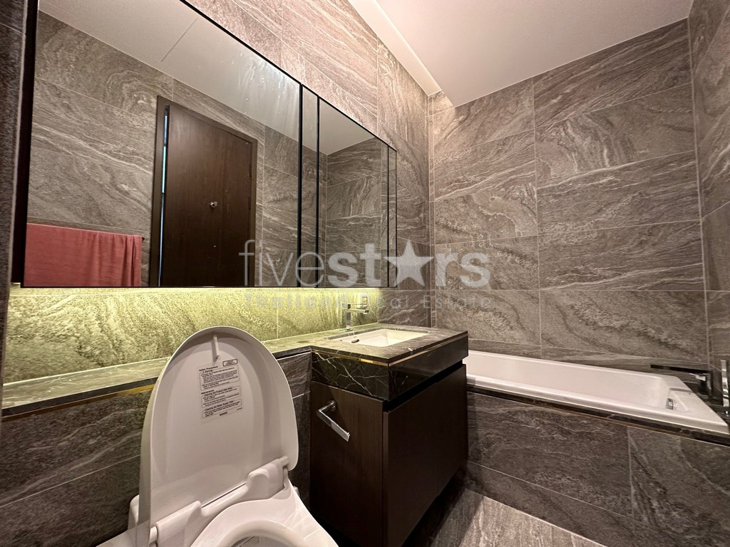 Appartement de standing d'une chambre à vendre connecté au BTS Thonglor, photo 13