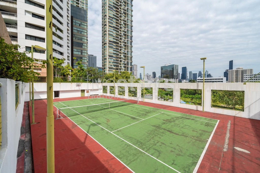 Appartement de 4 chambres spacieux à vendre quartier Phromphong, photo 17