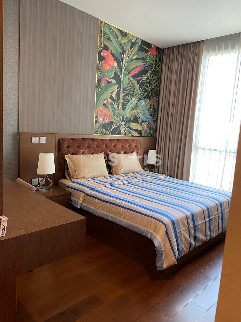 Condo de 2 chambres récemment rénové à louer près de la station de BTS Thong Lo, photo 3