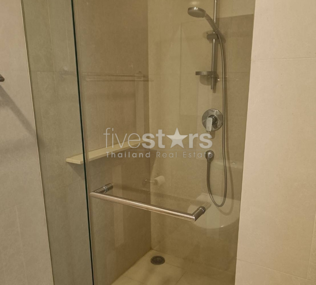 Condo de 2 chambres à louer situé à la station Thong Lor BTS, photo 11