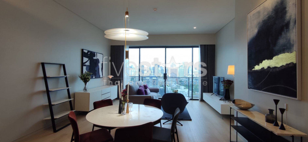 Condo de luxe de 2 chambres à vendre sur Thonglor, photo 2