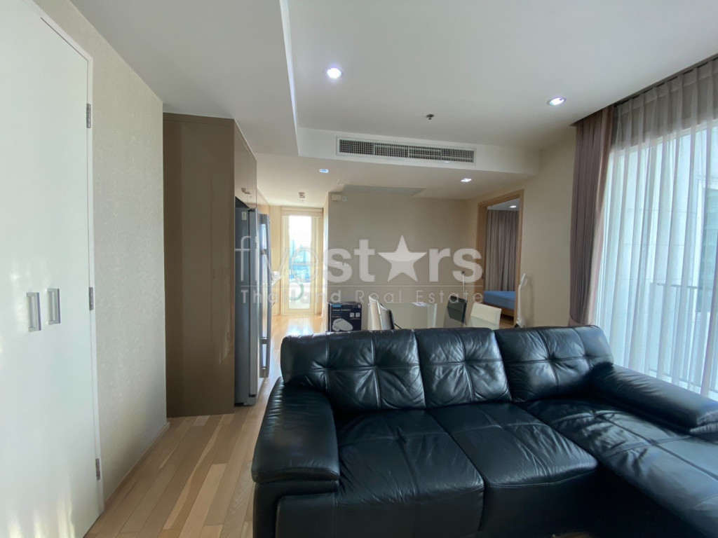 Moderne 2 chambres à louer sur Thonglor