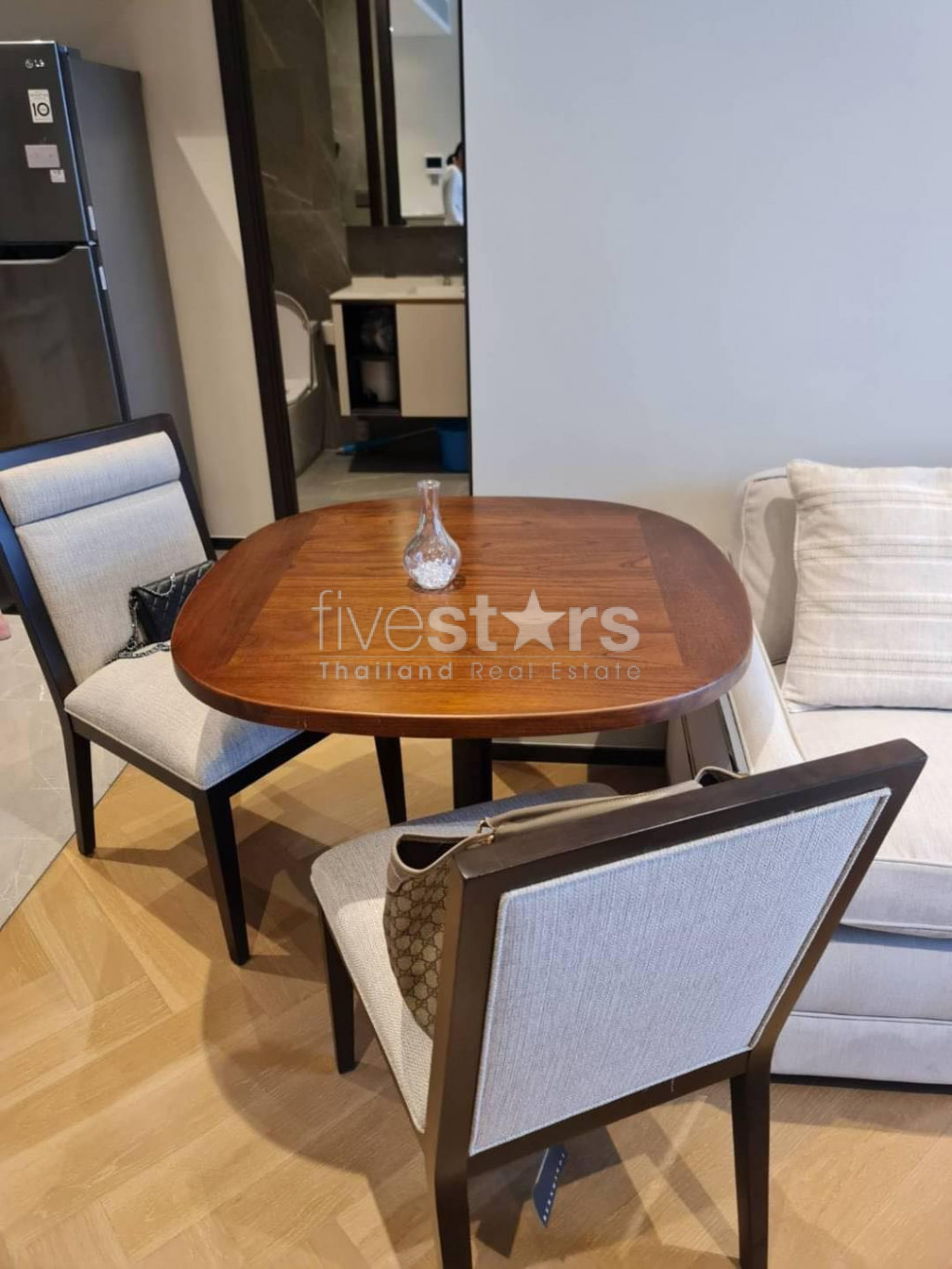 Luxe 2 chambres à louer sur Ekkamai, photo 13