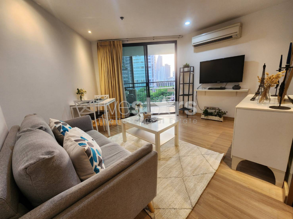 Condo 1 chambre à louer près de la station Thong Lo BTS
