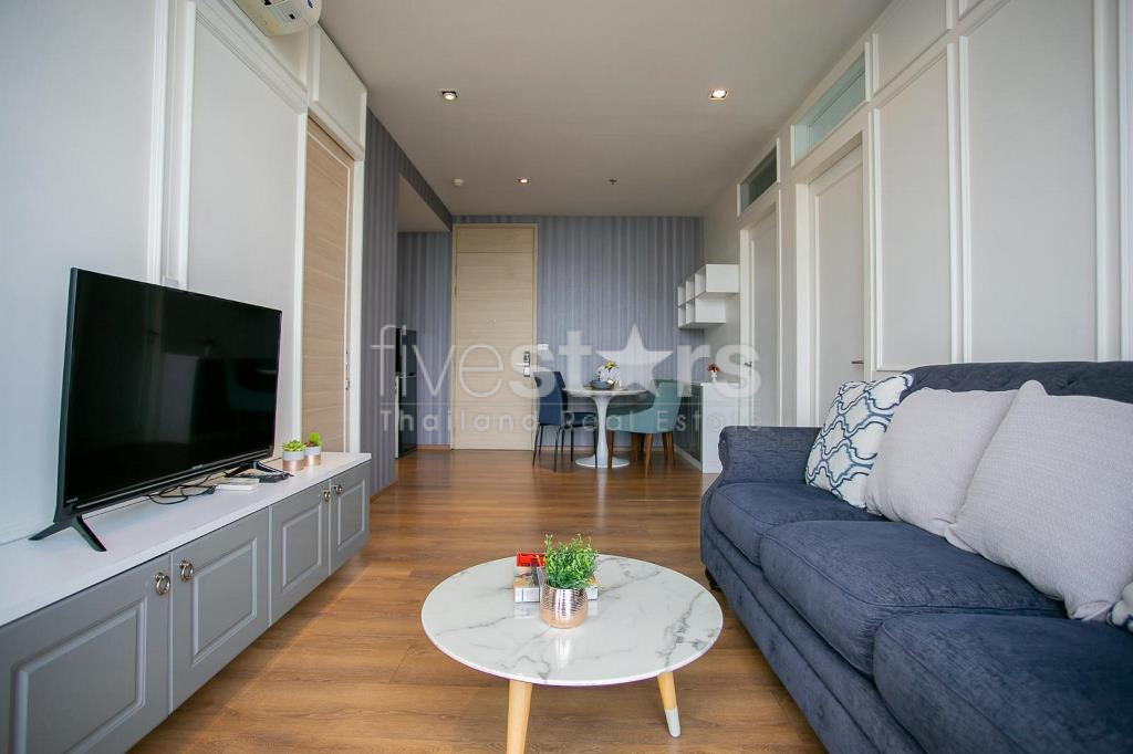 Condo de 2 chambres à louer à Phrom Phong