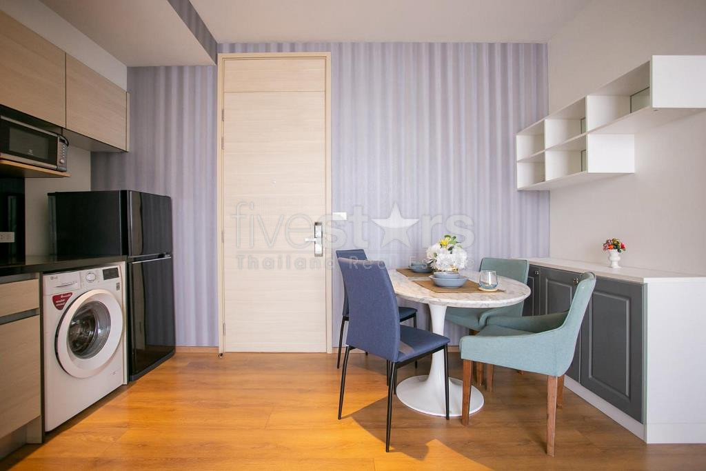 Condo de 2 chambres à louer à Phrom Phong, photo 2