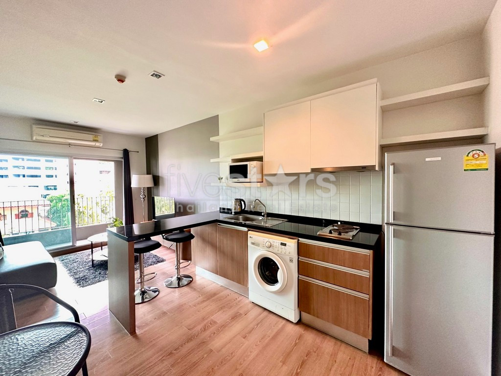 Appartement d'une chambre à vendre près du BTS Phromphong