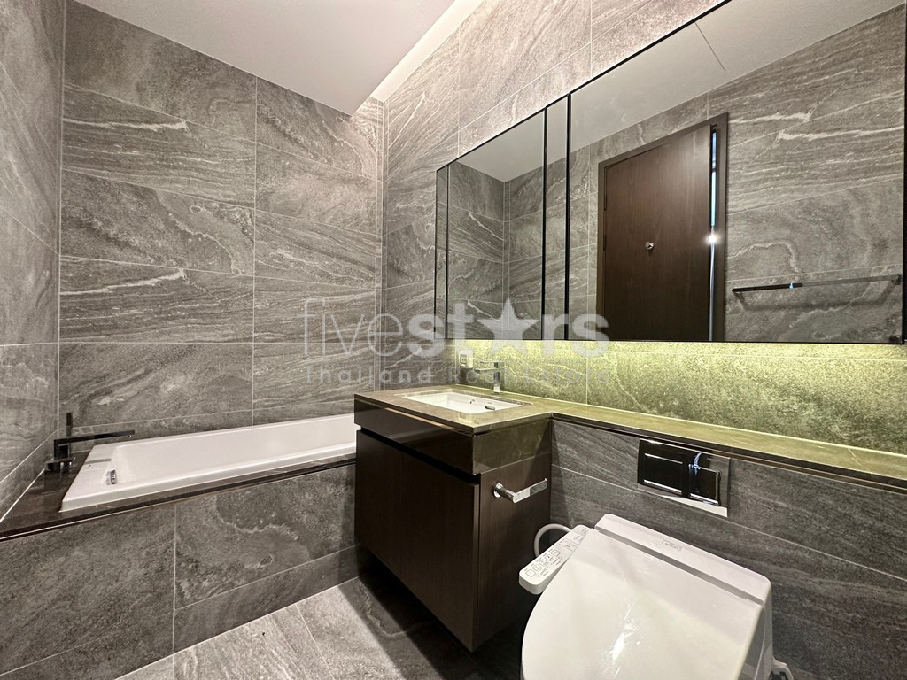 1-bedroom high-end condo for sale close to BTS Thonglor, photo 12