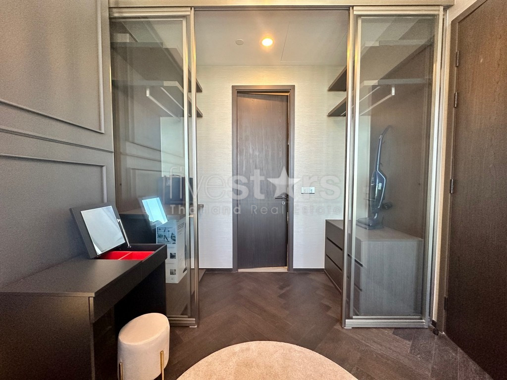 1-bedroom high-end condo for sale close to BTS Thonglor, photo 10