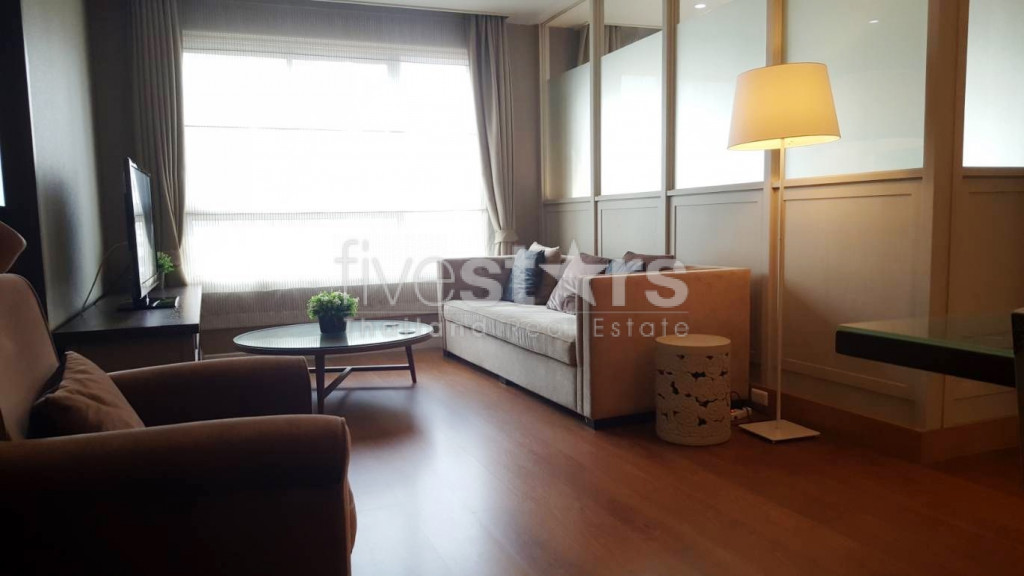 A louer appartement 1 chambre dans le quartier de Phromphong, photo 3