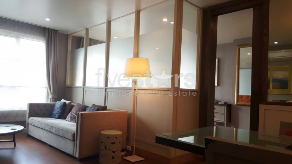 A louer appartement 1 chambre dans le quartier de Phromphong, photo 5