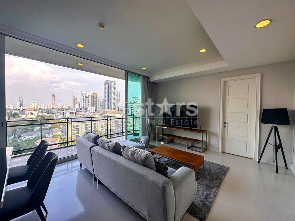 2-bedroom high-end condo for sale close to BTS Asoke, photo 5