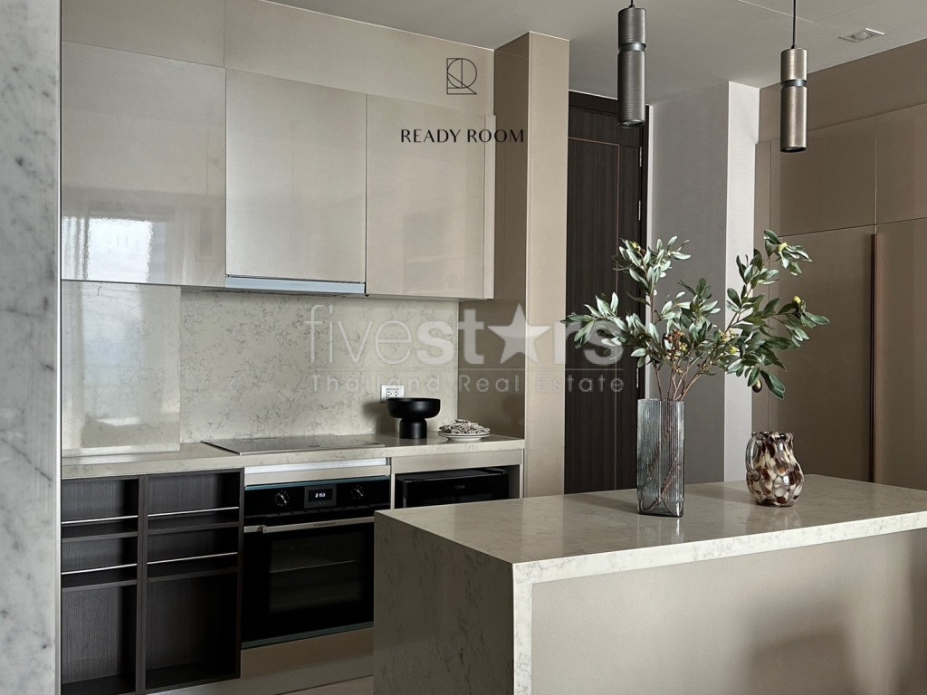 Condo de 3 chambres à louer près de la station Thong Lor BTS, photo 13