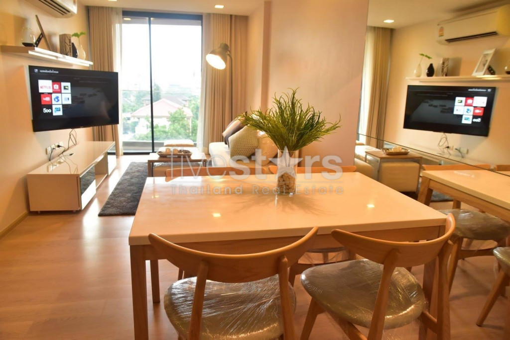 Condo bas de 2 chambres à vendre sur Thong Lor, photo 3