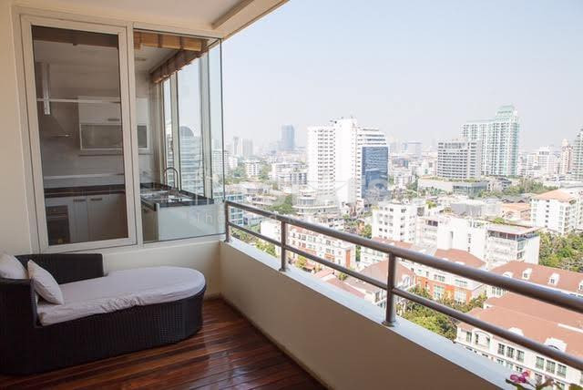 Une unité spacieuse de 3 chambres est disponible à la location sur Thonglor., photo 4