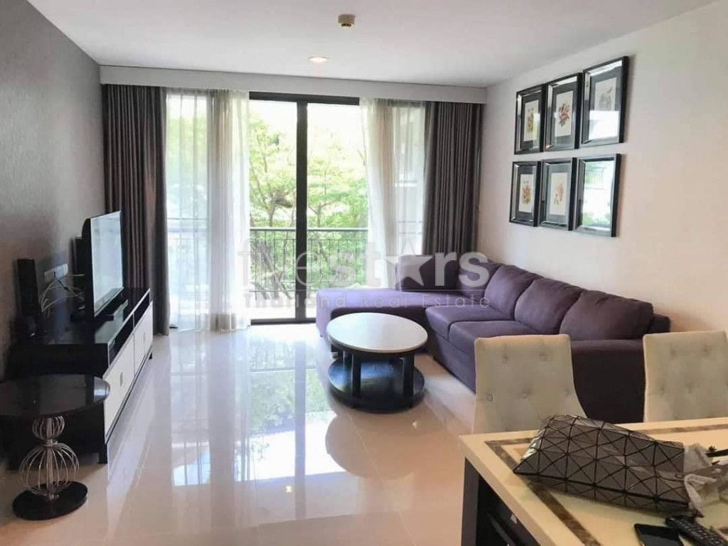 Condo de faible hauteur de 2 chambres à louer à Phrom Phong