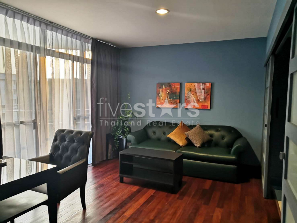 Condo de 2 chambres récemment rénové à vendre sur Thong Lo