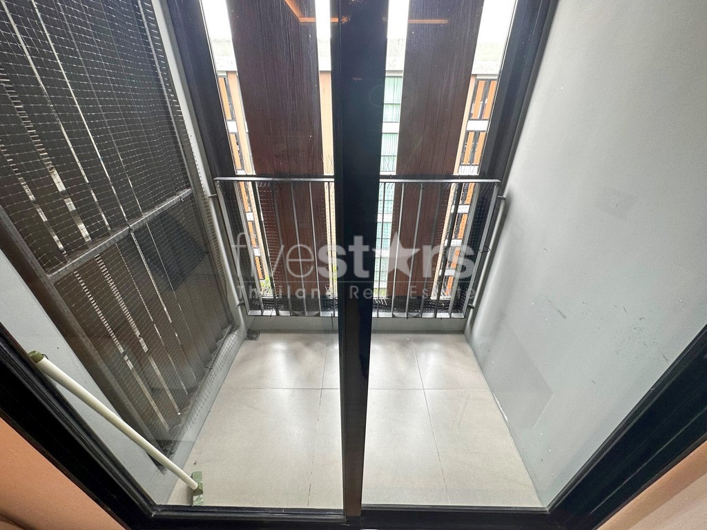 Appartement de 2 chambres moderne à vendre proche BTS Thonglor, photo 7