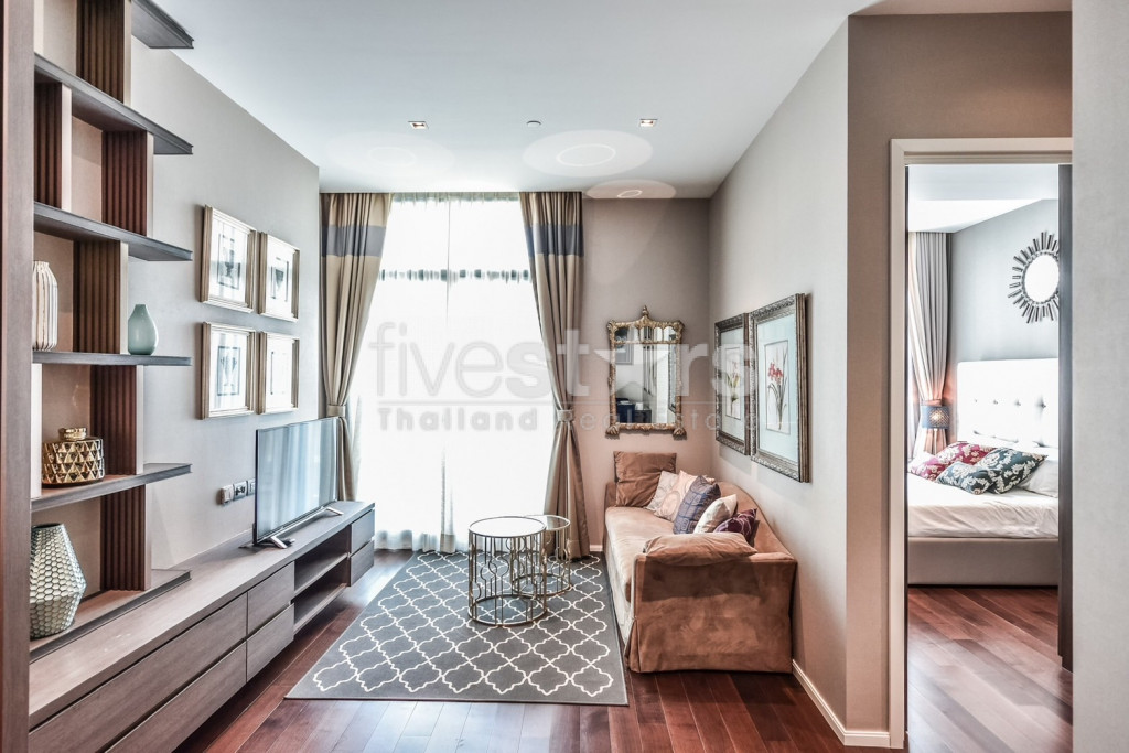 Condo de luxe de 2 chambres à vendre à Phrom Phong, photo 2