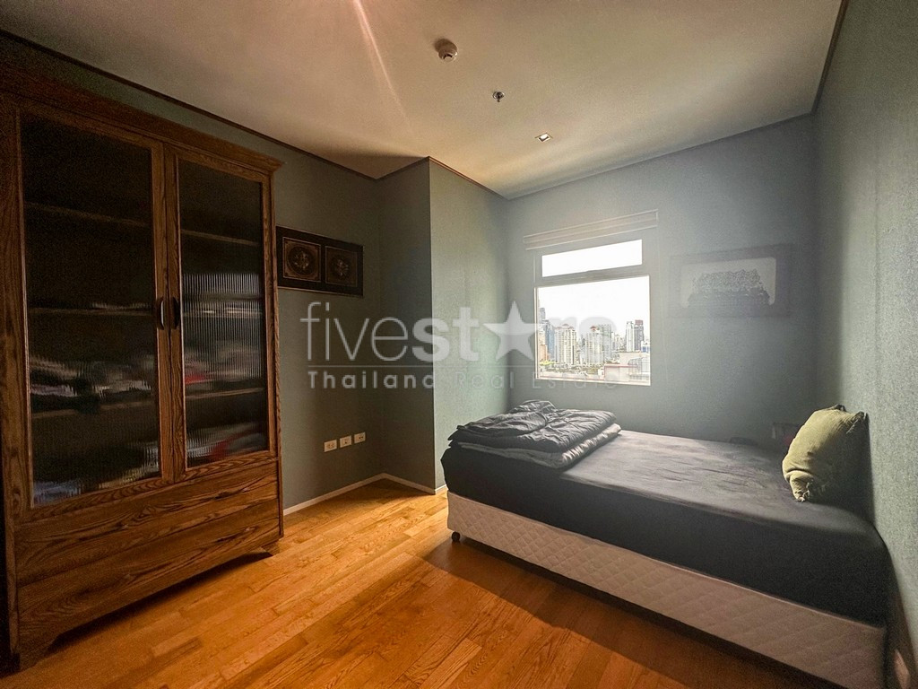2-bedroom spacious condo for sale only 200m from BTS Phromphong, photo 15