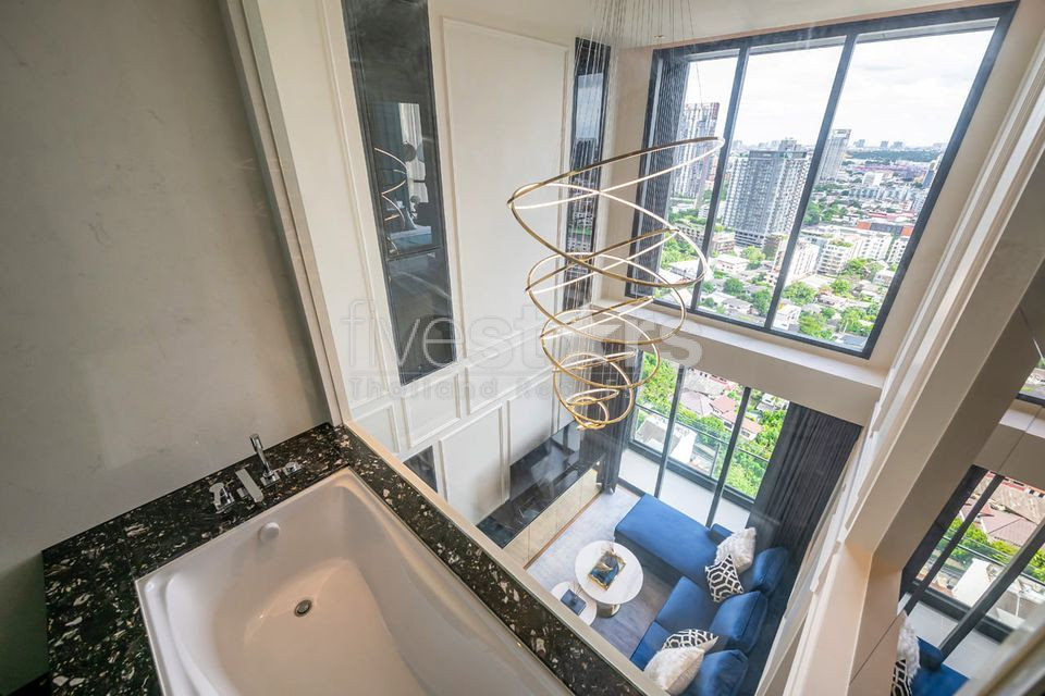 Condo de luxe de 2 chambres à vendre sur Thonglor, photo 7