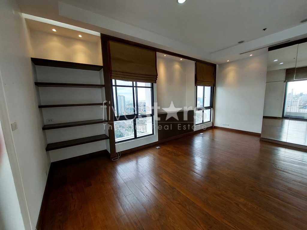 Condo duplex de 3 chambres à vendre sur Thonglor, photo 10
