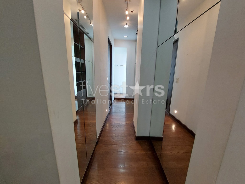 Condo duplex de 3 chambres à vendre sur Thonglor, photo 8