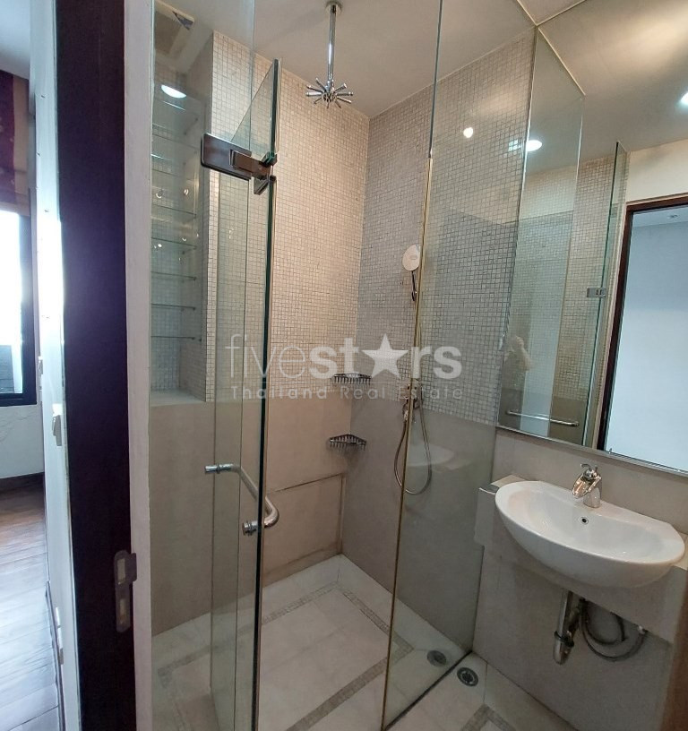 Condo duplex de 3 chambres à vendre sur Thonglor, photo 22