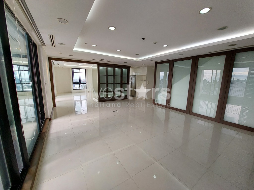Condo duplex de 3 chambres à vendre sur Thonglor, photo 15