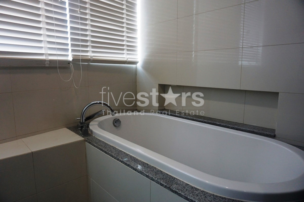 Condo de 2 chambres à vendre sur Asoke à Phrom Phong, photo 7