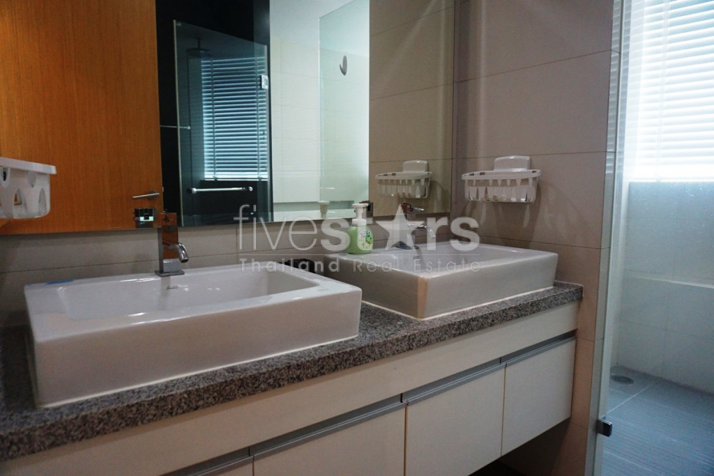 Condo de 2 chambres à vendre sur Asoke à Phrom Phong, photo 6